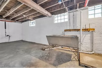 3327 Bradford Road, Cleveland Heights, OH 44118 - Photo 41