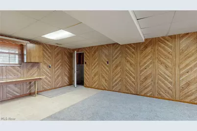 818 Seneca Drive, Belpre, OH 45714 - Photo 29