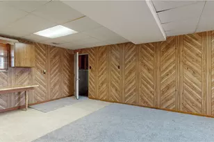 818 Seneca Dr, Belpre, OH 45714 - Photo 29