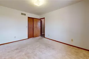 818 Seneca Dr, Belpre, OH 45714 - Photo 15