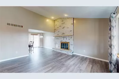 818 Seneca Drive, Belpre, OH 45714 - Photo 7