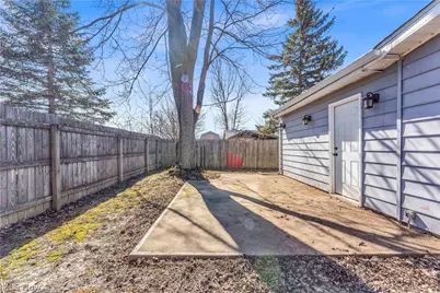 479 Stallion Court, LaGrange, OH 44050 - Photo 7