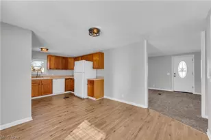 479 Stallion Ct, LaGrange, OH 44050 - Photo 13