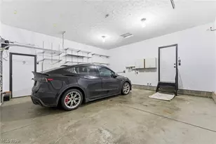 1516 Wisteria Ave SW, Hartville, OH 44632 - Photo 37