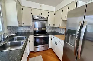 13526 Glenvale Ave NW, Uniontown, OH 44685 - Photo 3