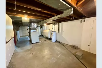 13526 Glenvale Avenue NW, Uniontown, OH 44685 - Photo 23