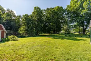 13526 Glenvale Ave NW, Uniontown, OH 44685 - Photo 25