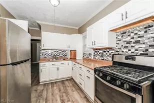 2021 W 93rd St, Loveland, OH 44102 - Photo 9