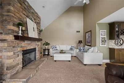 4387 Ridge View Drive, Uniontown, OH 44685 - Photo 7