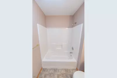 18608 Southporte Drive, Strongsville, OH 44136 - Photo 33