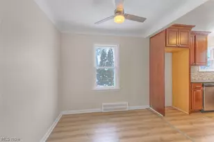 25671 Farringdon Ave, Euclid, OH 44132 - Photo 7