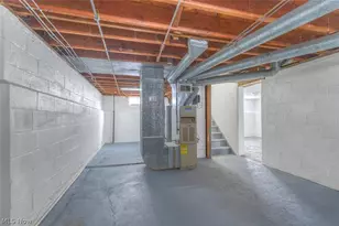 25671 Farringdon Ave, Euclid, OH 44132 - Photo 23