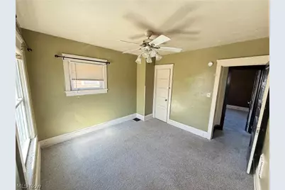 9711 Parmelee Avenue, Loveland, OH 44108 - Photo 7