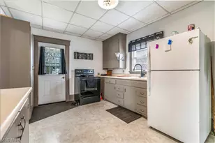 455 W Maryland Ave, Sebring, OH 44672 - Photo 13