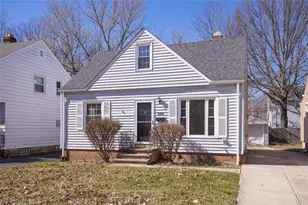 20021 Green Oak Dr, Euclid, OH 44117 - Photo 37