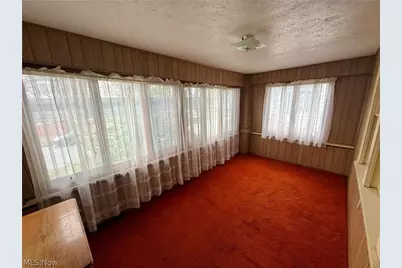 1375 Curtis Street, Akron, OH 44301 - Photo 7