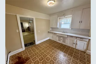 1375 Curtis Street, Akron, OH 44301 - Photo 15