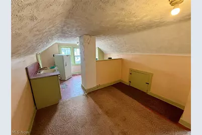 1375 Curtis Street, Akron, OH 44301 - Photo 43