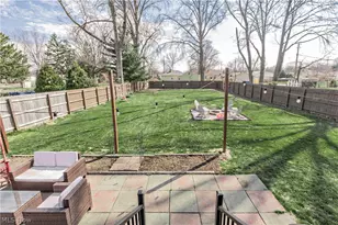 3529 Hunter Dr, North Olmsted, OH 44070 - Photo 29