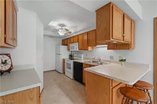4124 Tannybrooke Ln NW, Canton, OH 44718 - Photo 9
