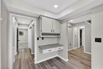 19871 Upper Valley Drive, Euclid, OH 44117 - Photo 9