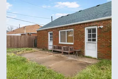 568 Sycamore Drive, Euclid, OH 44132 - Photo 21