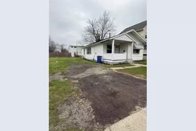 15205 Lincoln Avenue, Loveland, OH 44128 - Photo 3