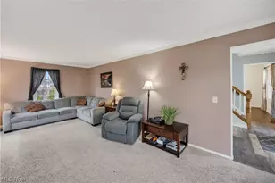 30 Chelmsford Dr, Aurora, OH 44202 - Photo 7