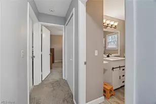 30 Chelmsford Dr, Aurora, OH 44202 - Photo 37