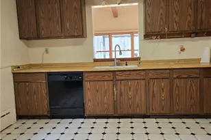 38700 Johnnycake Ridge Rd, Willoughby, OH 44094 - Photo 13