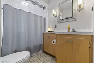 2536 Winton Pl NW, Canton, OH 44709 - Photo 19