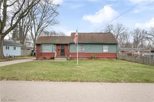 2536 Winton Pl NW, Canton, OH 44709 - Photo 1