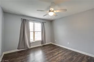 5452 Shadow Field Cir NE, Louisville, OH 44641 - Photo 23