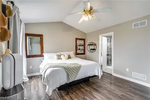 5452 Shadow Field Cir NE, Louisville, OH 44641 - Photo 19