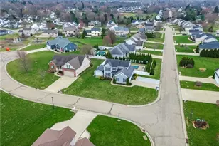 5452 Shadow Field Cir NE, Louisville, OH 44641 - Photo 47