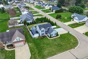 5452 Shadow Field Cir NE, Louisville, OH 44641 - Photo 49