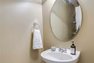 5452 Shadow Field Cir NE, Louisville, OH 44641 - Photo 15