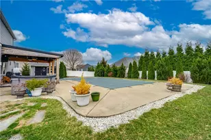 5452 Shadow Field Cir NE, Louisville, OH 44641 - Photo 39