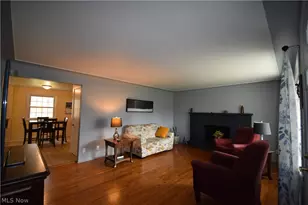 1038 Zander Dr, Youngstown, OH 44511 - Photo 5