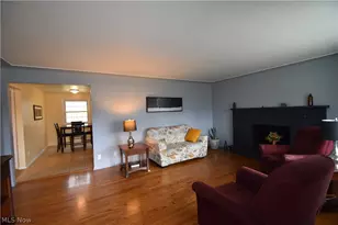 1038 Zander Dr, Youngstown, OH 44511 - Photo 3