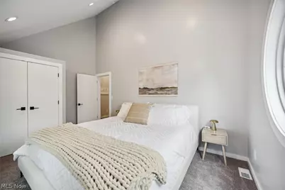 8104 Halle Avenue, Loveland, OH 44102 - Photo 17