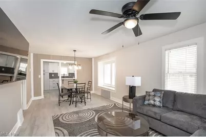 3782 Edgepark Drive, Akron, OH 44319 - Photo 5