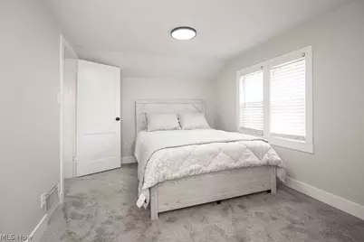 3782 Edgepark Drive, Akron, OH 44319 - Photo 23