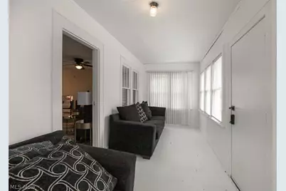 3782 Edgepark Drive, Akron, OH 44319 - Photo 3