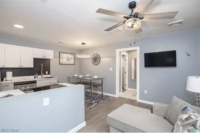 3782 Edgepark Drive, Akron, OH 44319 - Photo 37