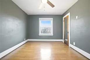 2084 Olive Ave, Oakwood, OH 44107 - Photo 13