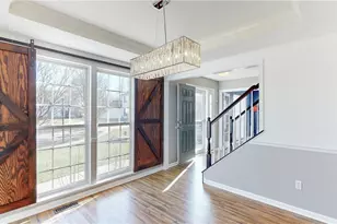 10203 Autumn Cir, Streetsboro, OH 44241 - Photo 5