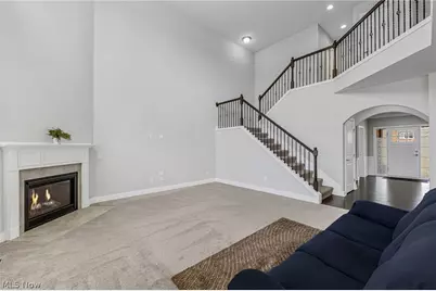 10206 Woodlands Drive, Brecksville, OH 44141 - Photo 7