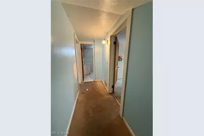 136 Ferris Avenue, Chardon, OH 44024 - Photo 23