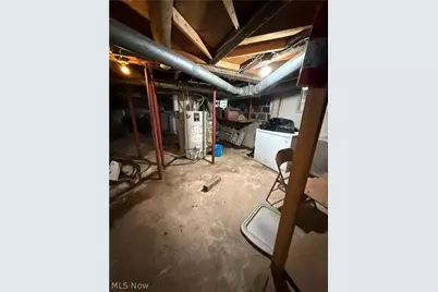 136 Ferris Avenue, Chardon, OH 44024 - Photo 33